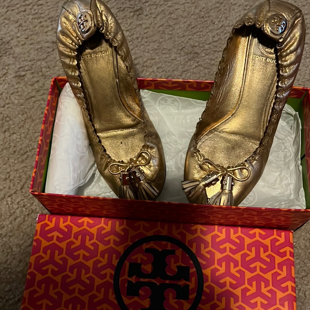Tory Burch flats